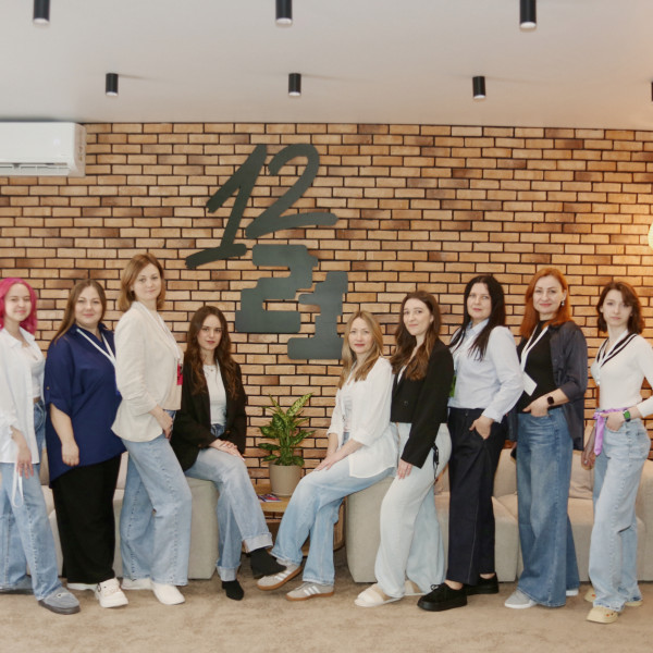 Inaugurato lo spazio giovanile “12-21” in Ucraina. Promosso da Olena Zelenska Foundation con il contributo di Acri